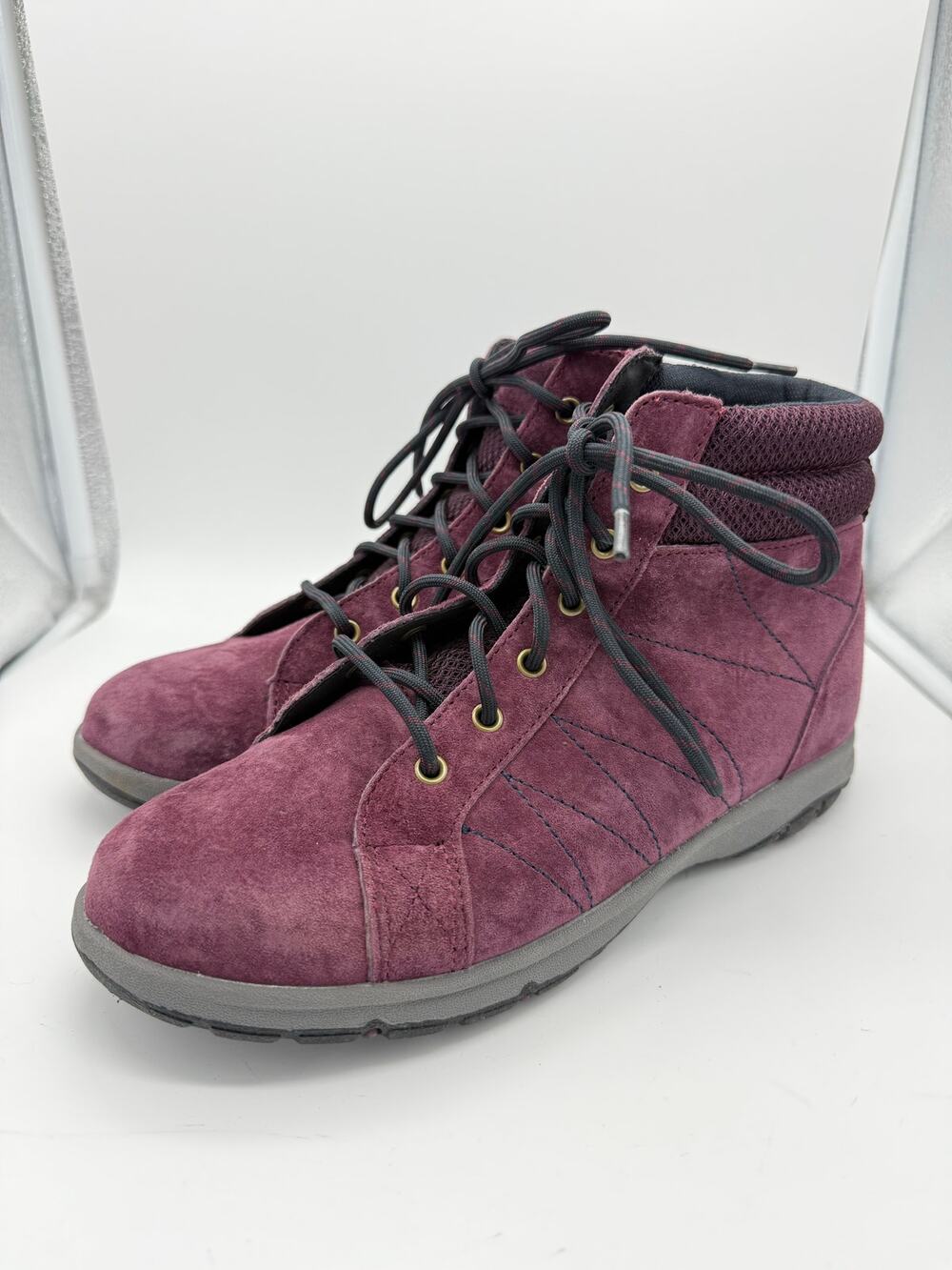 Duluth Trading Co Leather Ankle Boots Purple Hiking Women's Size 7.5 Steel Creek